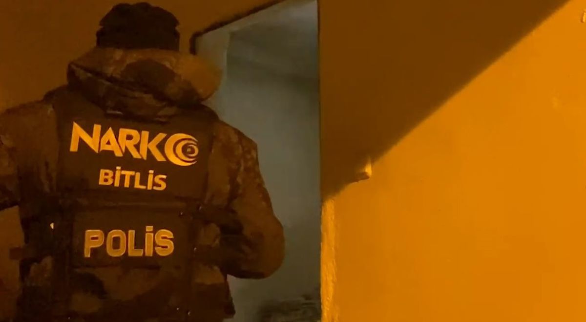 Bitlis'te Uyuşturucu Operasyonu: 2 Tutuklama, 14 Gözaltı