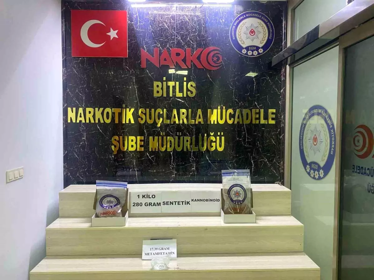 Bitlis'te Uyuşturucu Operasyonu: 2 Gözaltı, Çok Sayıda Madde Ele Geçirildi