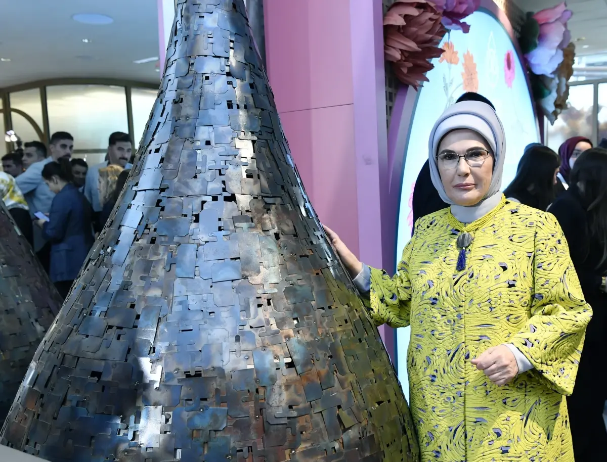 Cemre Çarşısı programı Emine Erdoğan'ın katılımıyla gerçekleşti