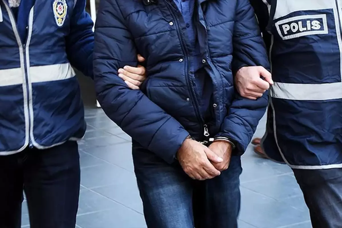 Eski Yargıtay hakimi FETÖ'den yakalandı
