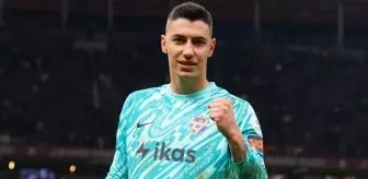 İş resmi imzaya kaldı! Berke Özer'in yeni adresi belli gibi