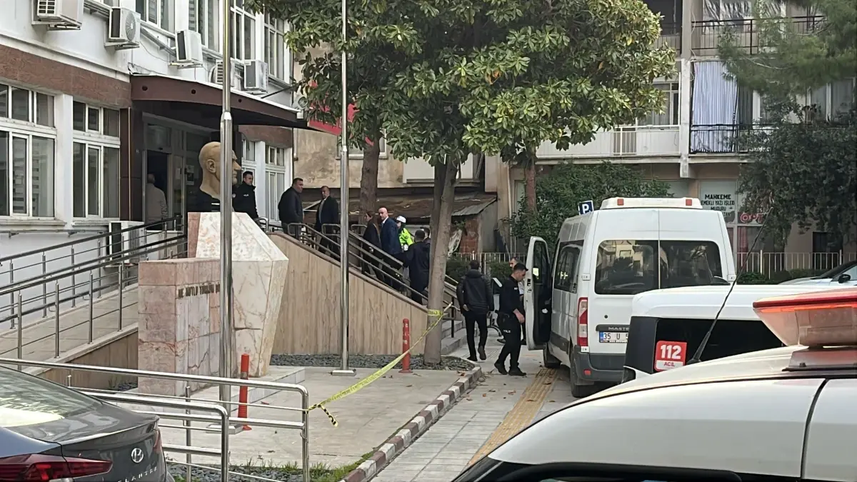 Kemalpaşa Belediye Başkan Yardımcısı ve 4 Kişi Gözaltına Alındı
