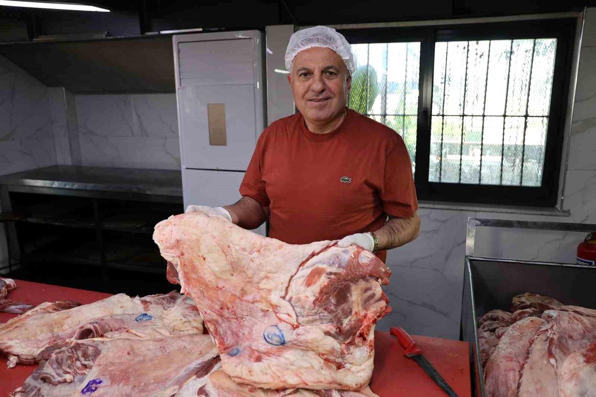 Adana'da Mühürsüz Et Tüketimine Dikkat Çekildi