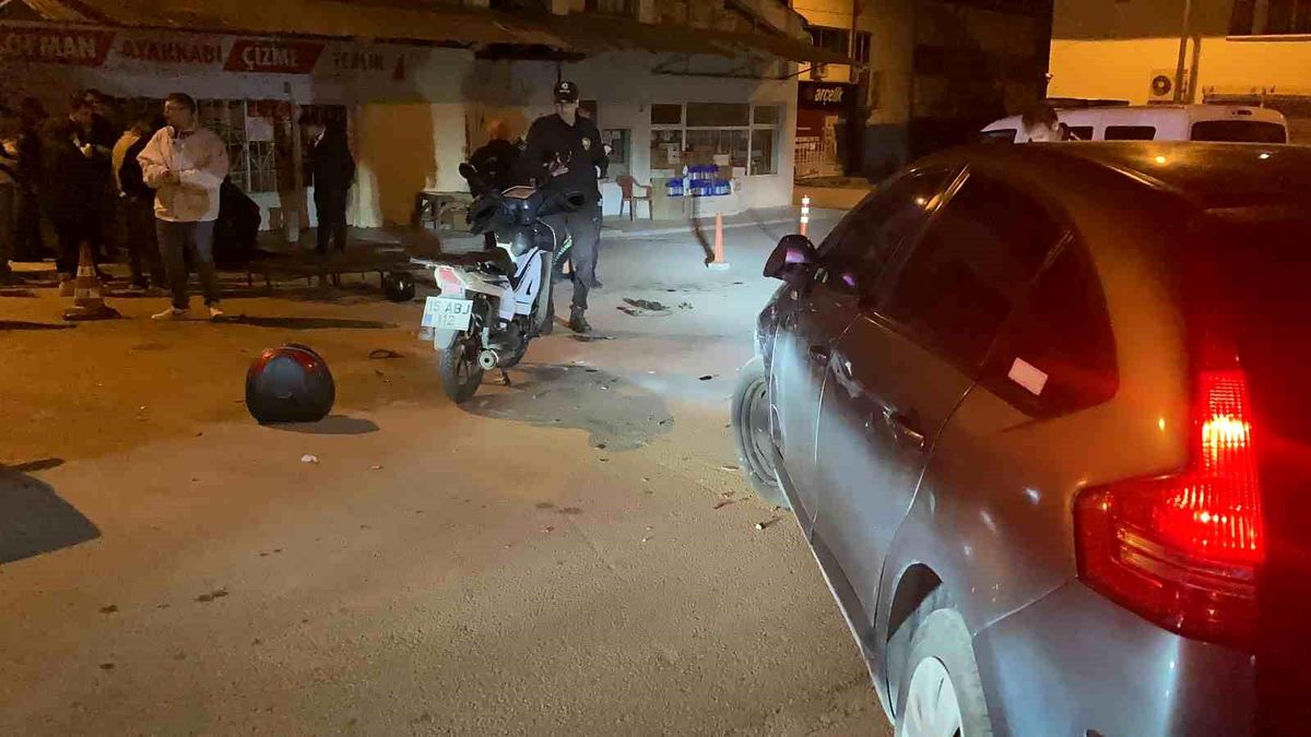 Burdur'da Motosiklet ve Otomobil Çarpıştı: Bir Yaralı