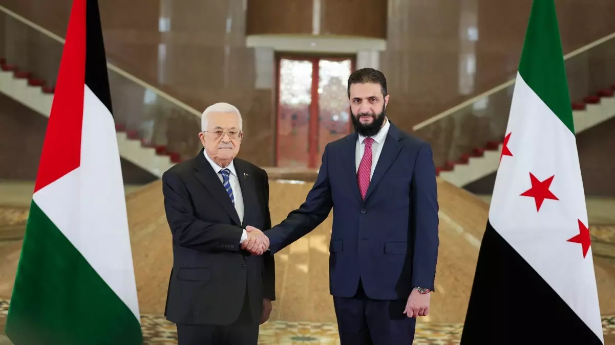 Suriye Cumhurbaşkanı Ahmed Şara ile Filistin Devlet Başkanı Mahmud Abbas Görüştü