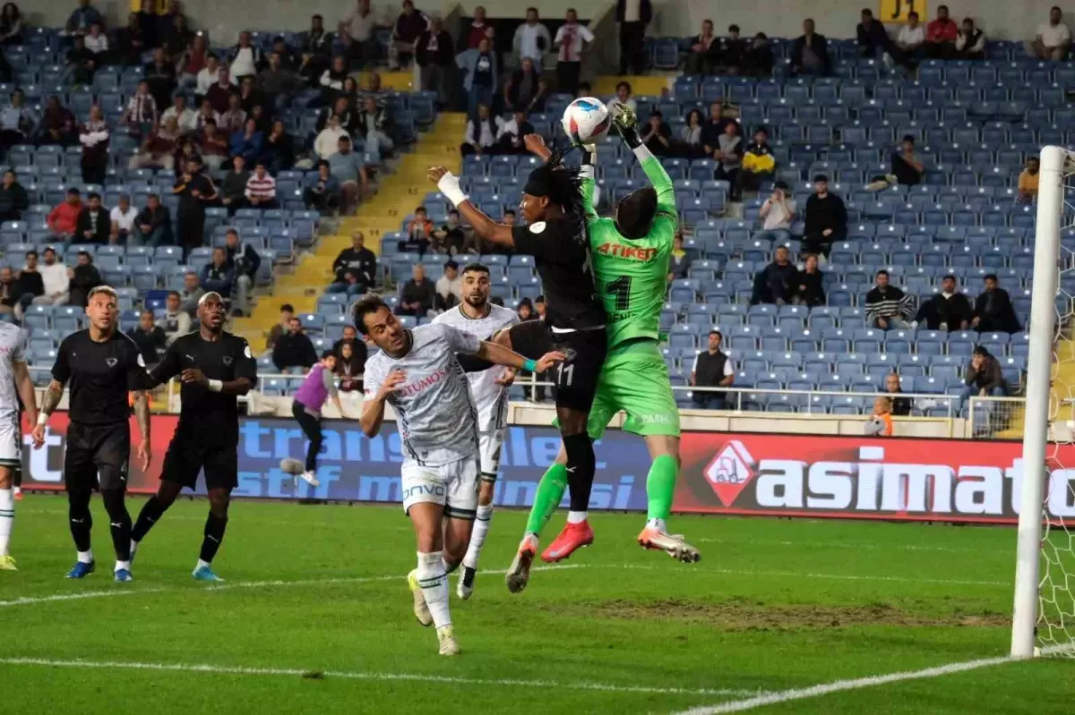 Konyaspor, Atakaş Hatayspor'u 3-2 Mağlup Etti