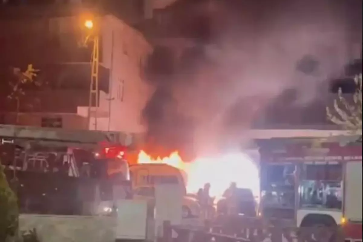 Tuzla'da park halindeki cipte yangın: 6 araç kullanılamaz hale geldi