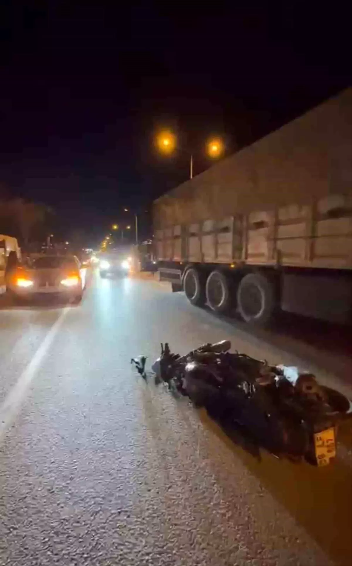 Van'da Otomobil ile Motosiklet Çarpıştı: Bir Yaralı