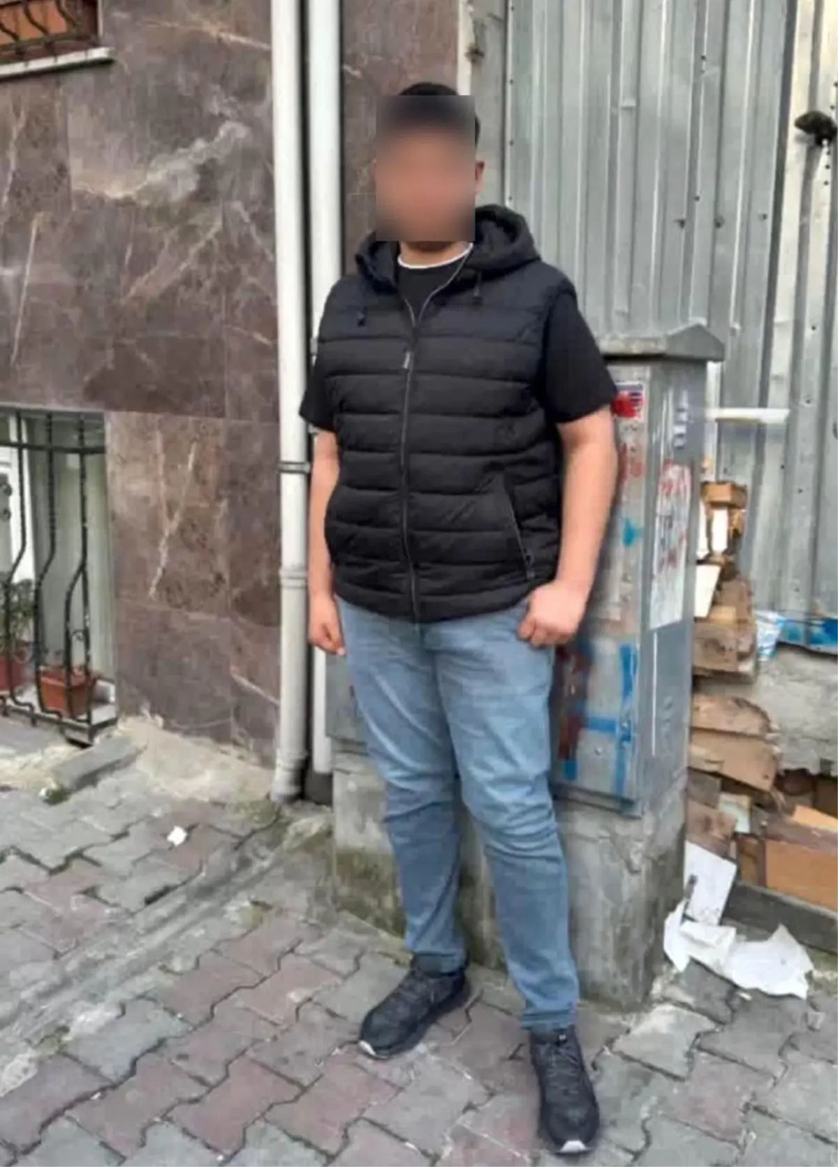 Esenler'de Olay: 11 Aydır Kaçan Genç Hakkında Aile Açıklama Yaptı