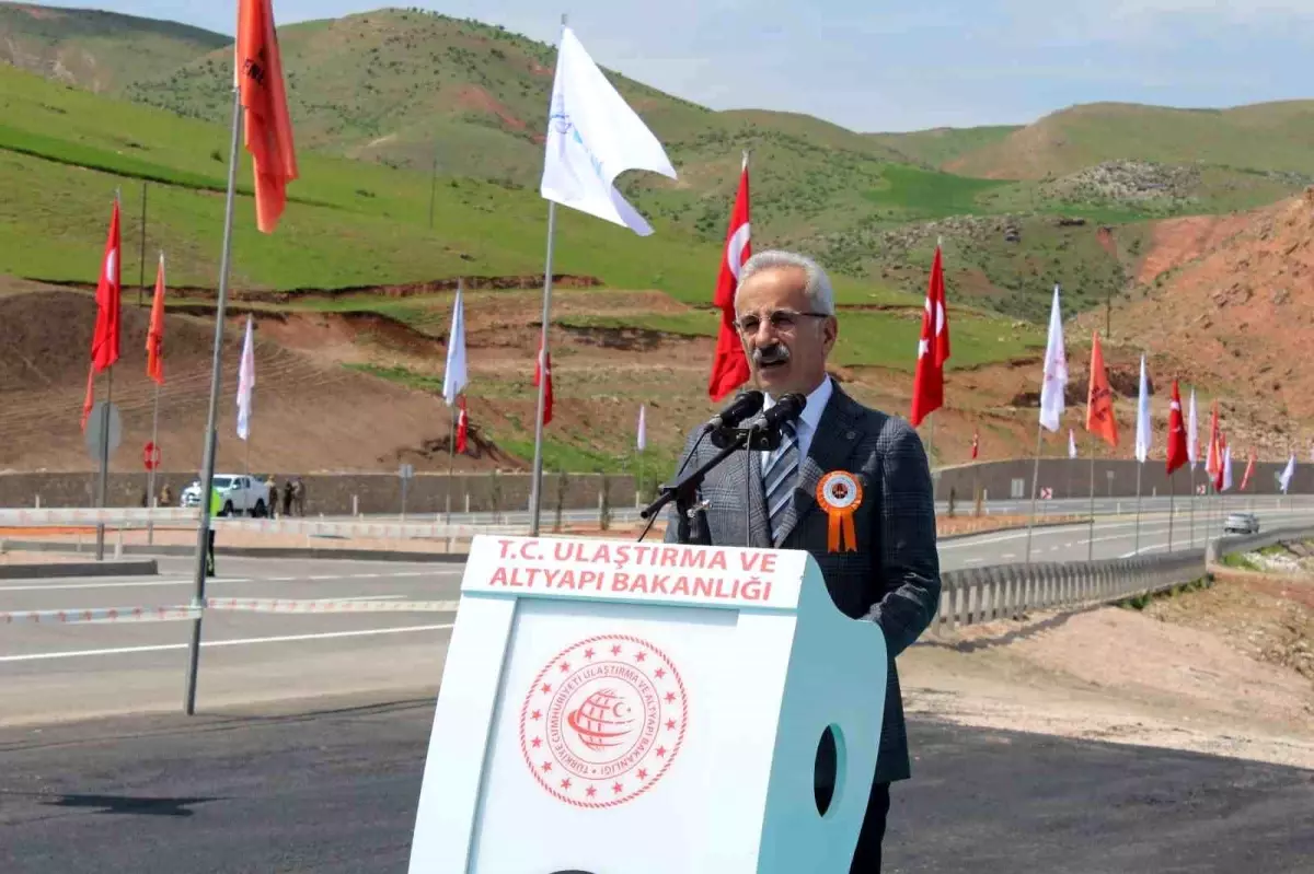 Bakan Uraloğlu müjdeyi verdi, Siirt'e tren geliyor
