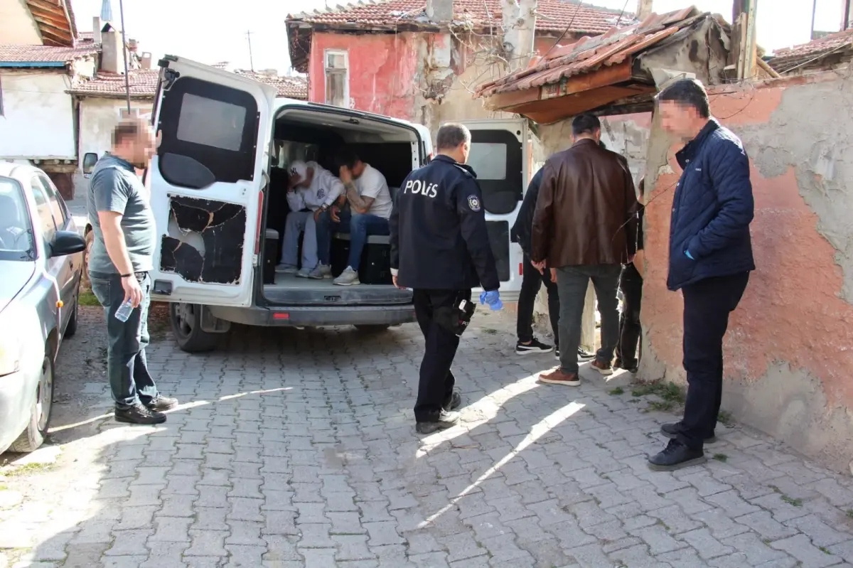 Çankırı'da Uyuşturucu Operasyonu: 6 Gözaltı