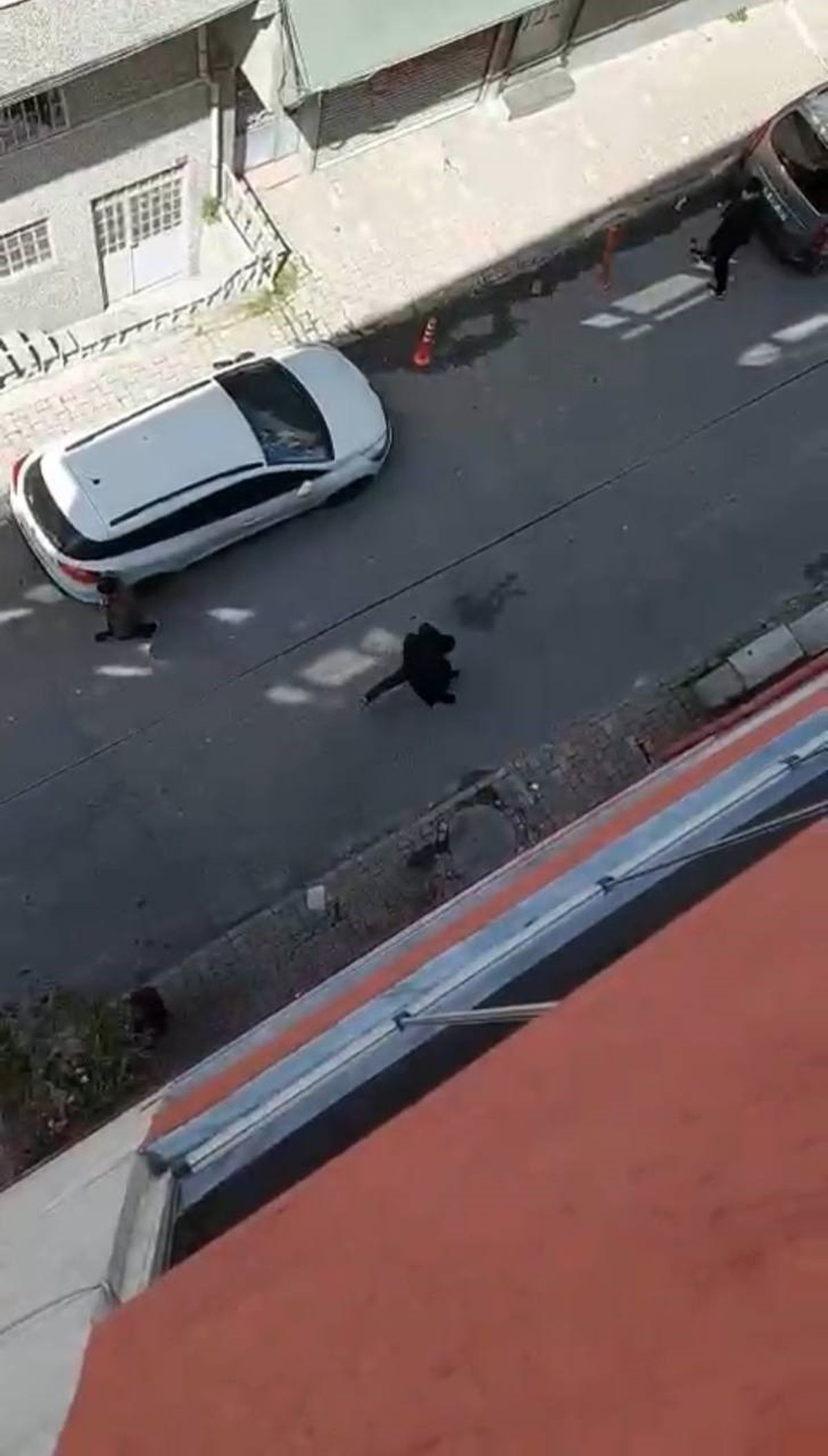 Esenler'de Motosiklet Sürücüsü ile Otomobil Sürücüsü Arasında Bıçaklı Kavga