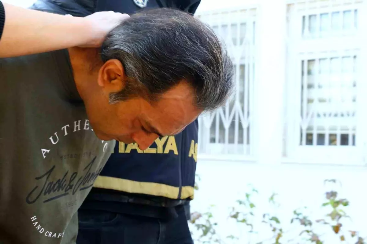 İstanbul'daki cinayet davası sanığı Gürhan Üzer, hastalığı nedeniyle yaşamını yitirdi