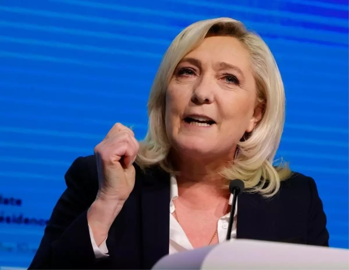 Marine Le Pen, Yolsuzluktan Suçlu Bulunarak İl Meclisinden Men Edildi