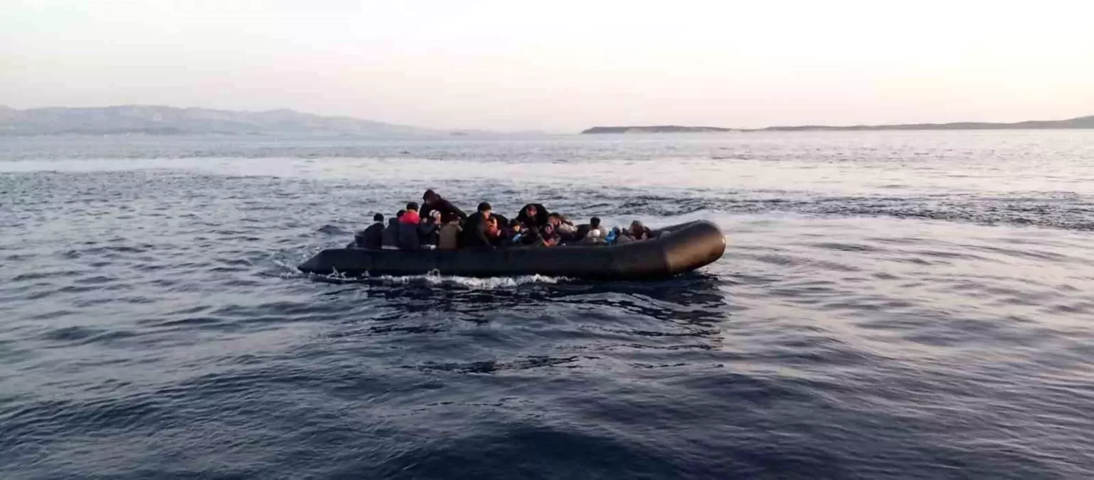 Çeşme Açıklarında 41 Düzensiz Göçmen Yakalandı