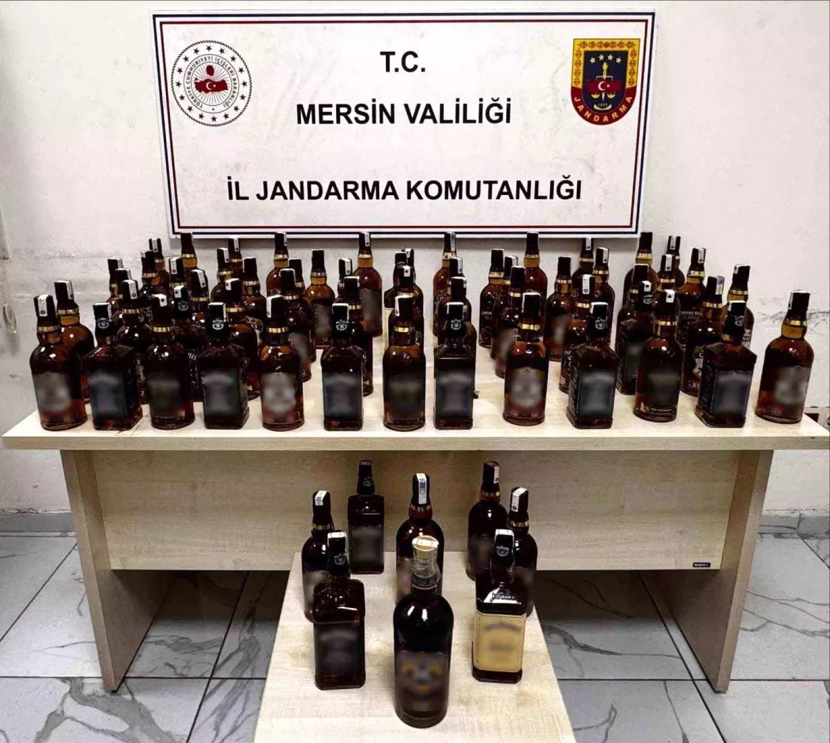 Mersin'de Kaçak İçki Operasyonu: 93 Litre Ele Geçirildi
