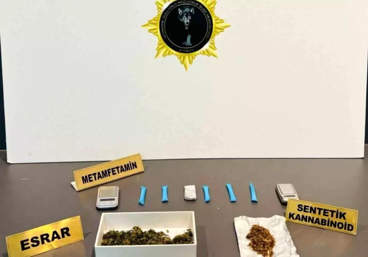 Samsun'da Uyuşturucu Operasyonu: 3 Gözaltı