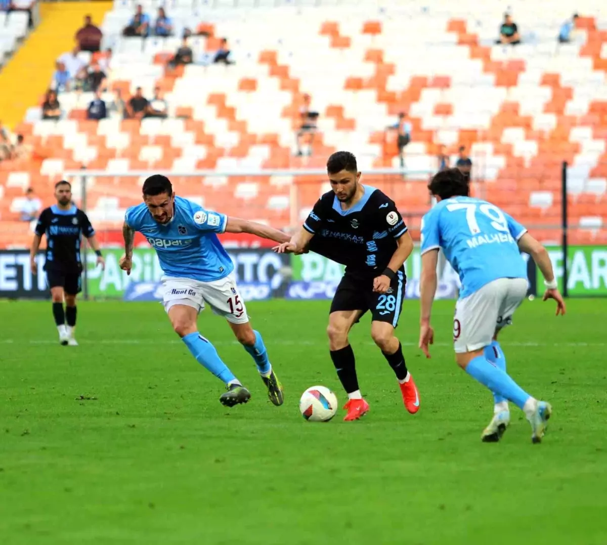 Adana Demirspor, Trabzonspor'a 1-0 Mağlup Oldu