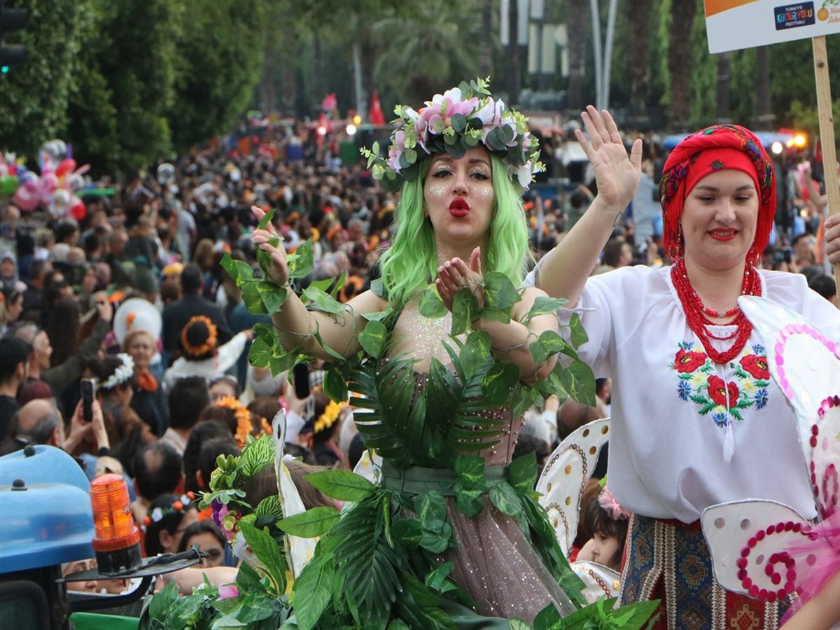 Adana'da Portakal Çiçeği Karnavalı 7,5 Milyar TL Ekonomik Hacim Yarattı