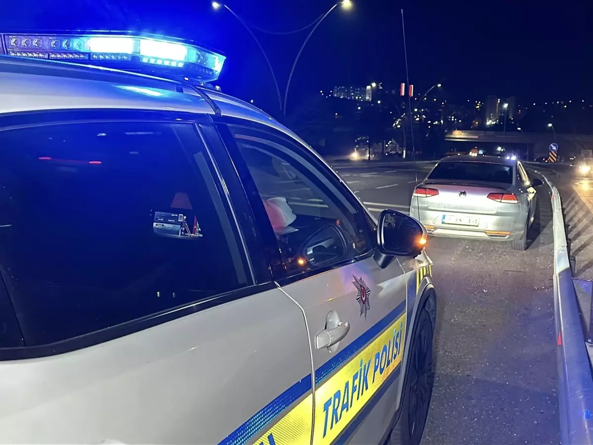 Uşak'ta Trafik Kazası: 59 Yaşındaki Kadın Hayatını Kaybetti