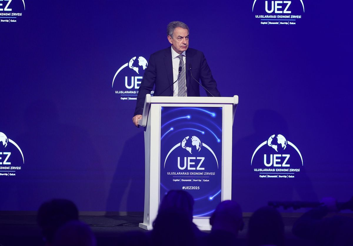 Zapatero: Avrupa Türkiye'yi birliğine dahil edebilirse, medeniyet açısından tamamlanmış olur