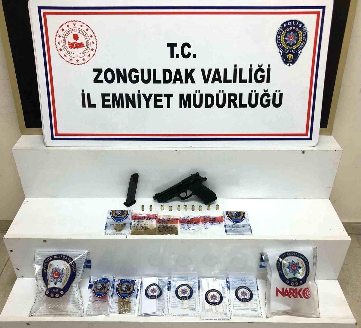 Zonguldak'ta Uyuşturucu Operasyonu: 14 Gözaltı