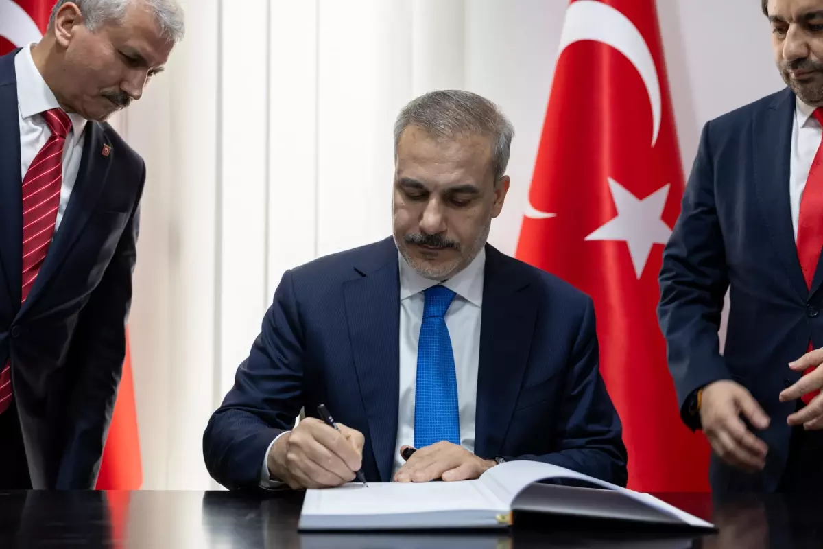 Türkiye'nin Oran Başkonsolosluğu Resmen Açıldı
