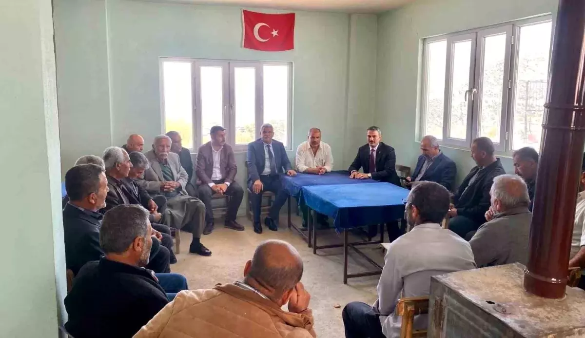 MHP Adıyaman İl Başkanı Ali Önat, Don Felaketinden Etkilenen Çiftçileri Ziyaret Etti
