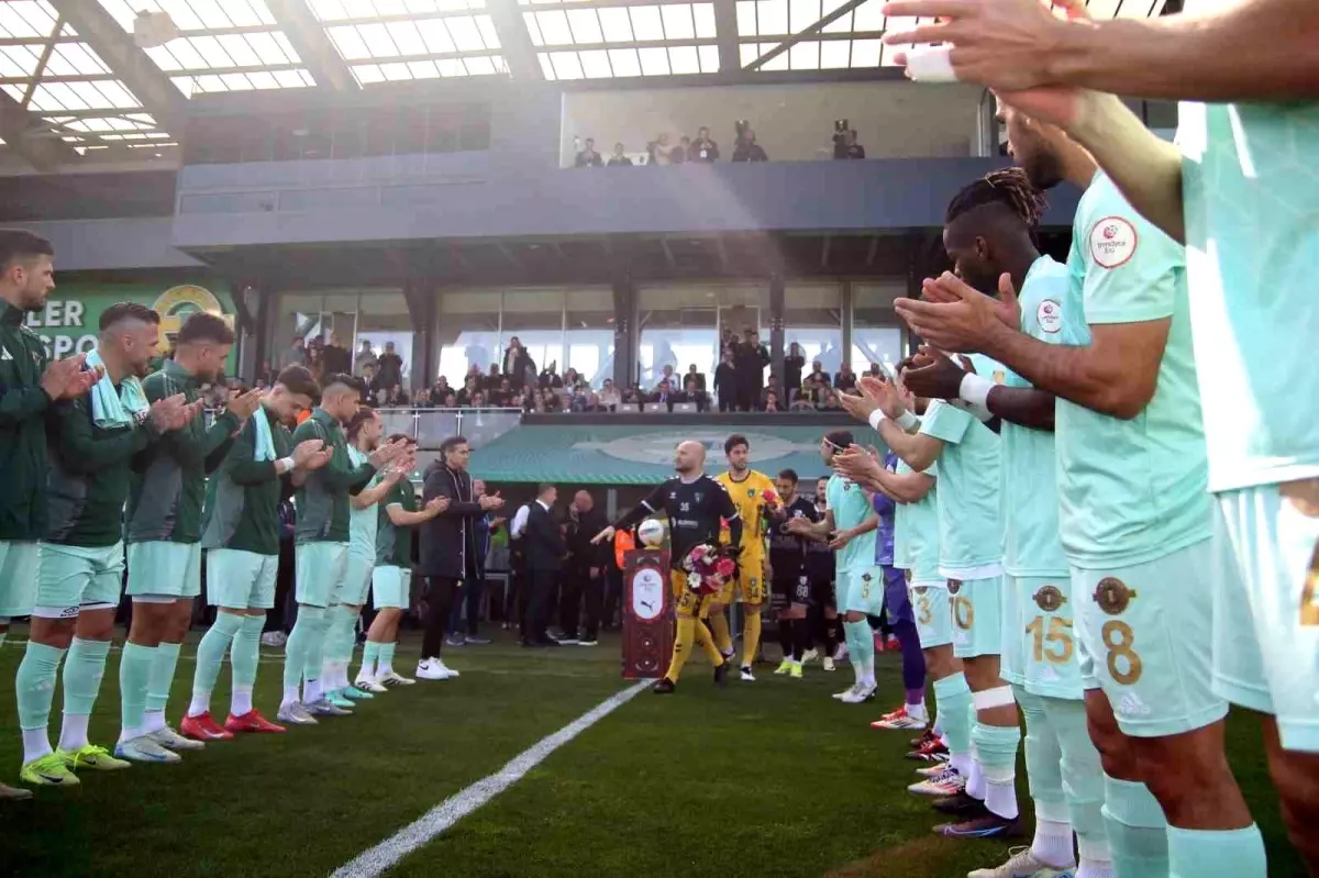 Esenler Erokspor'dan Kocaelispor'a Sıcak Karşılama