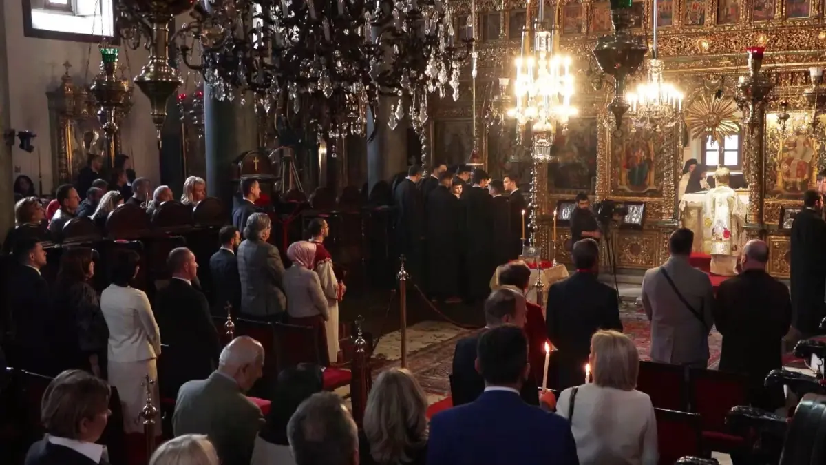 Paskalya Bayramı Aya Yorgi Kilisesi'nde Kutlandı