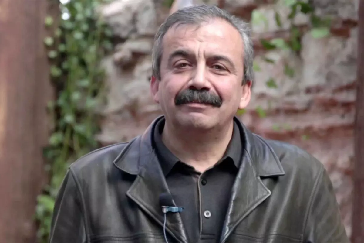 Kardeşi Sırrı Süreyya Önder'in son durumunu açıkladı: Olumlu bir süreç devam ediyor