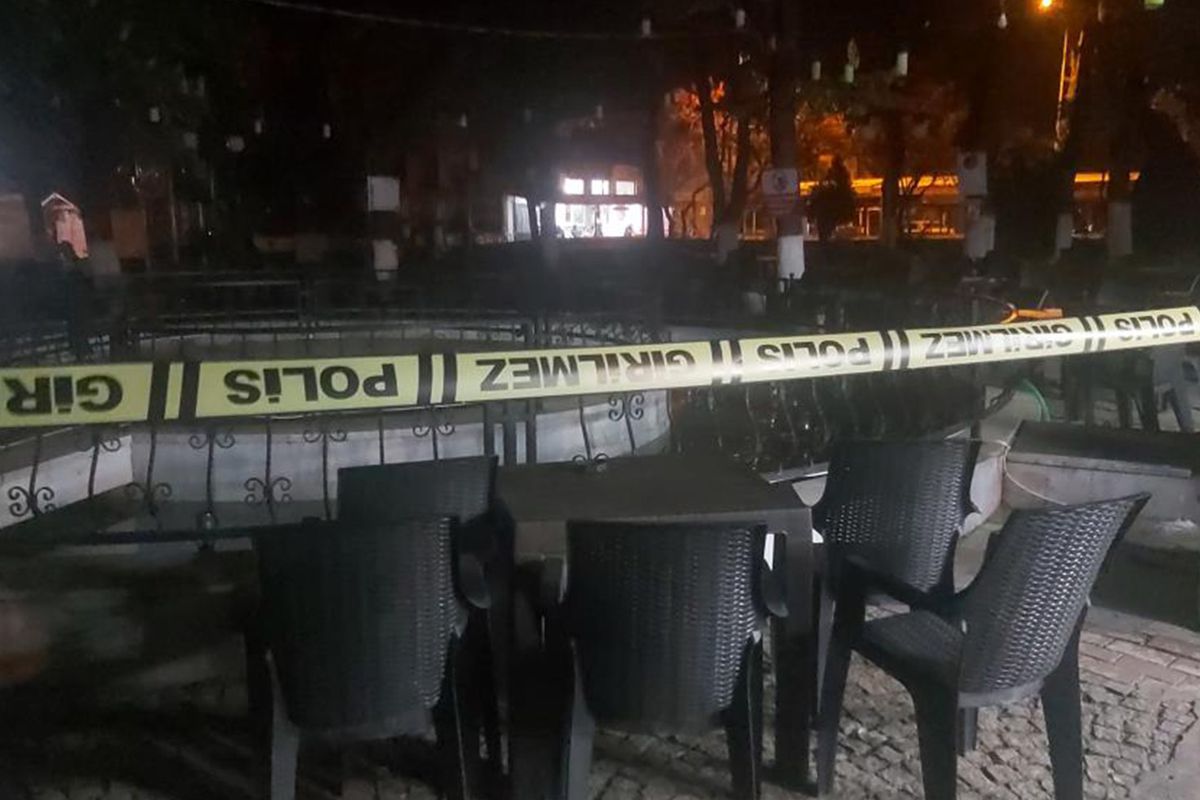 Kırklareli'nde büyük ihmal! Süs havuzunda elektrik akımına kapıldılar