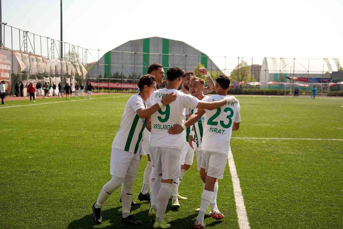 Muğlaspor, 19 Yıl Sonra TFF 2. Lig'e Yükseldi