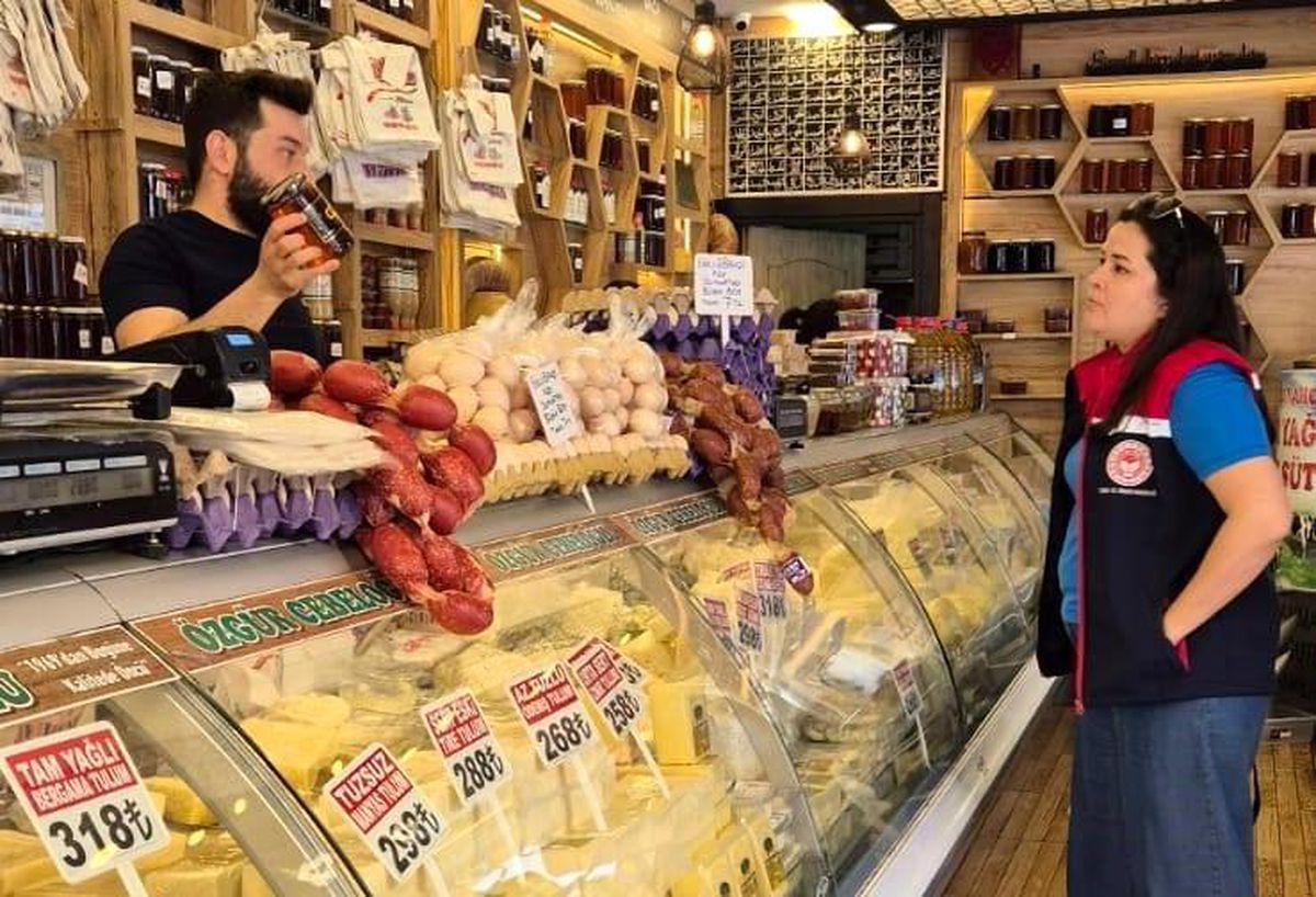 Söke'de Gıda İşletmelerine Denetim Yapıldı