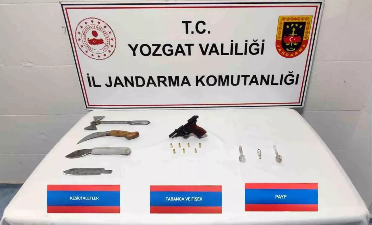 Yerköy'de Yol Kontrolünde Uyuşturucu ve Silah Ele Geçirildi