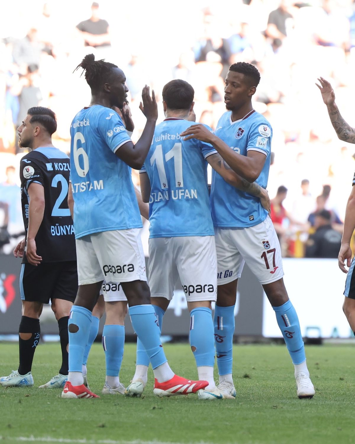 Trabzonspor, Adana Demirspor'u Mağlup Ederek 7. Sıraya Yükseldi