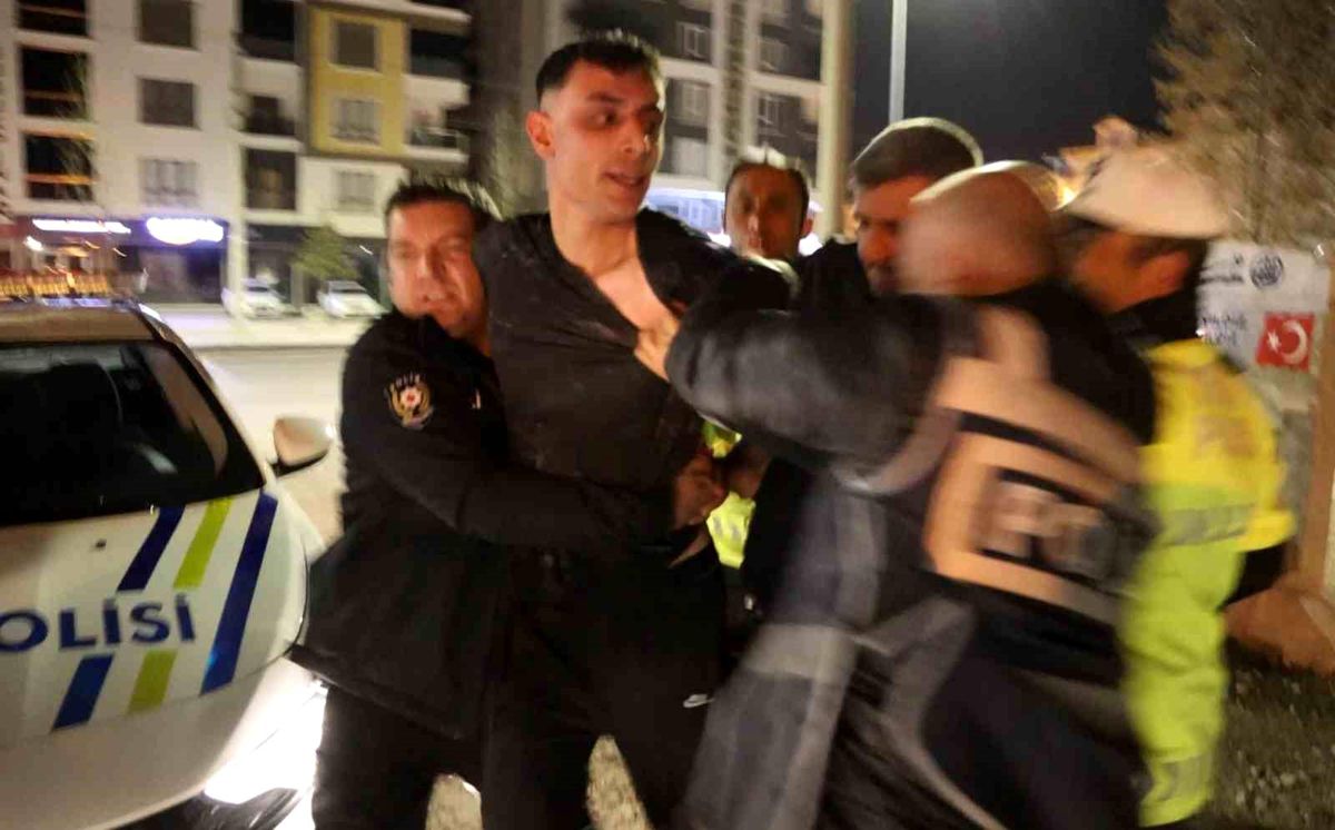 Alkollü Sürücü, Aksaray'da Yine Kovalamaca Sonrası Yakalandı
