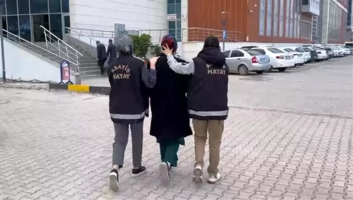 Hatay'da Hizmetli Kadın 500 Bin TL Değerinde Altın Çaldı