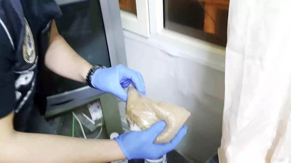 Adana'da Uyuşturucu Operasyonlarında 52 Tutuklama