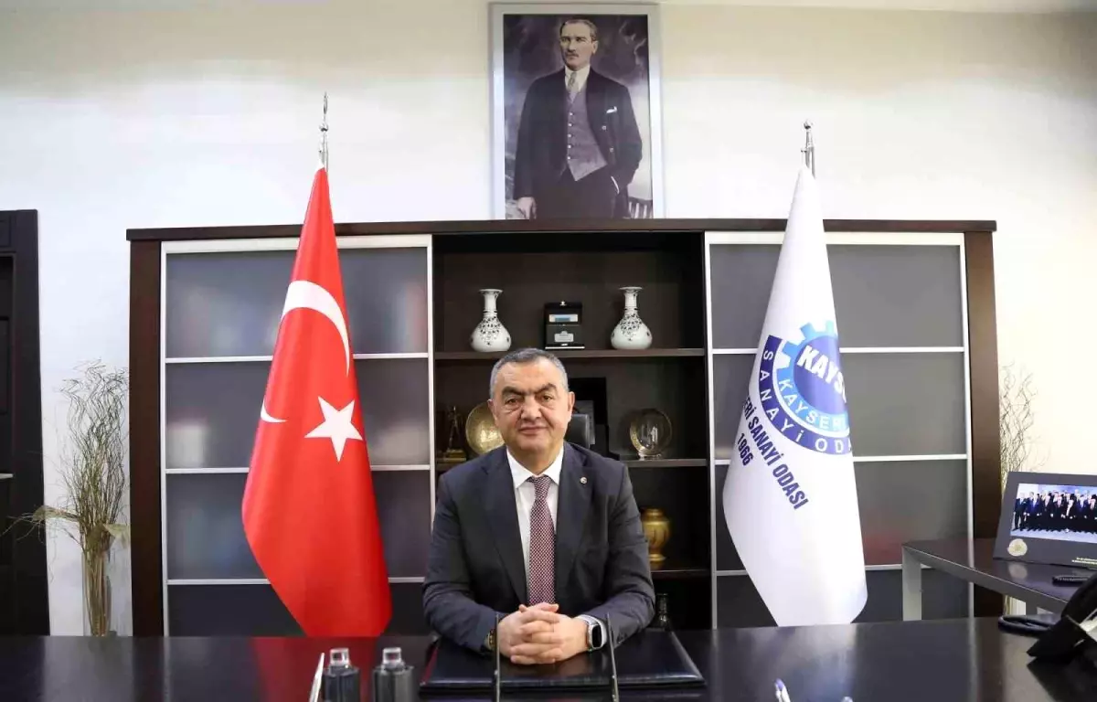 Başkan Büyüksimitci: '23 Nisan, Türk tarihinin en önemli dönüm noktalarından birini oluşturmaktadır'