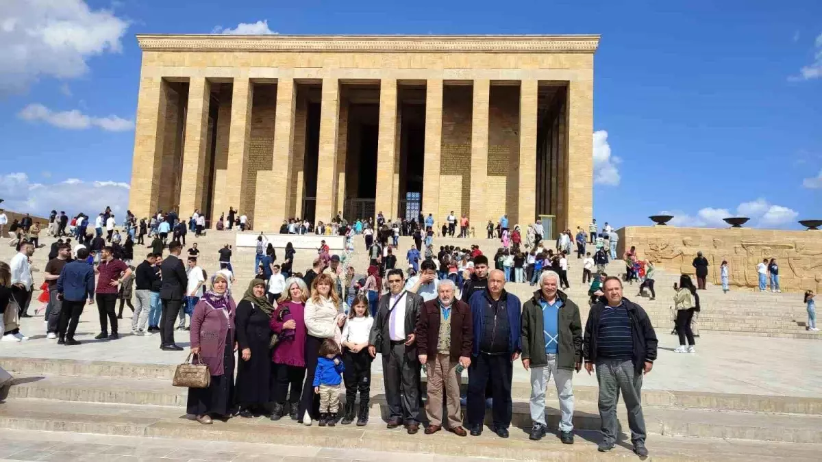 Millet Partisi Genel Kurulu'nda Gençler ve Kadınlar Öne Çıkıyor
