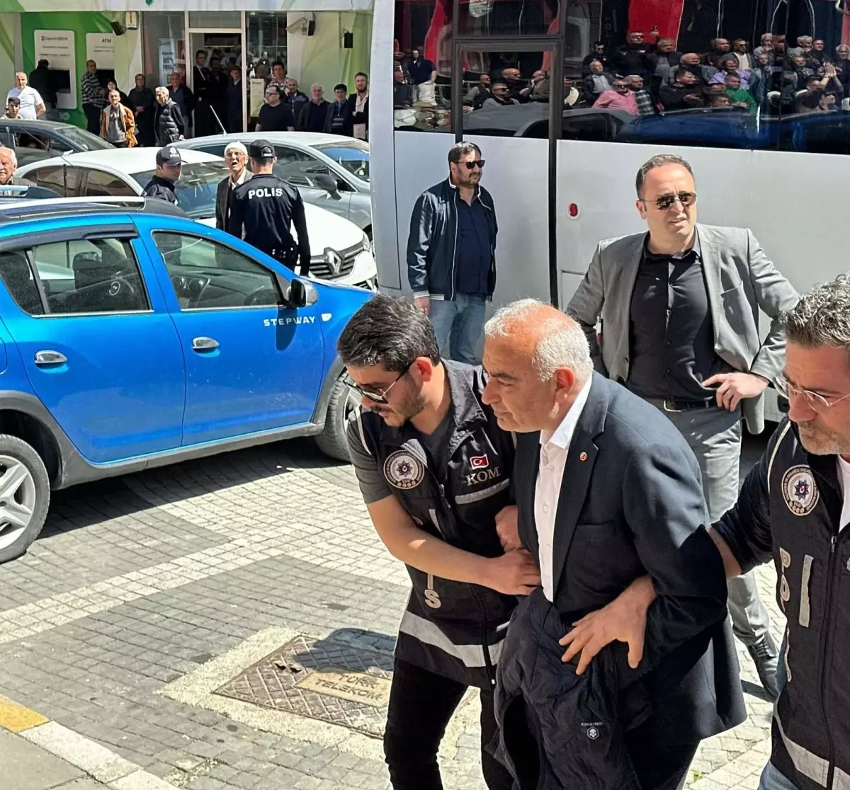 Zonguldak'ta Eski Devrek Belediyesi Personeline Usulsüzlük Soruşturması