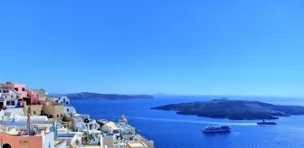Ege Denizi'ndeki Santorini adası her an sulara gömülebilir