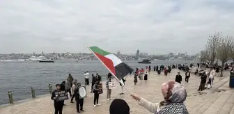 Genç Gönüllülerden Gazze İçin Sessiz Nöbet Eylemi