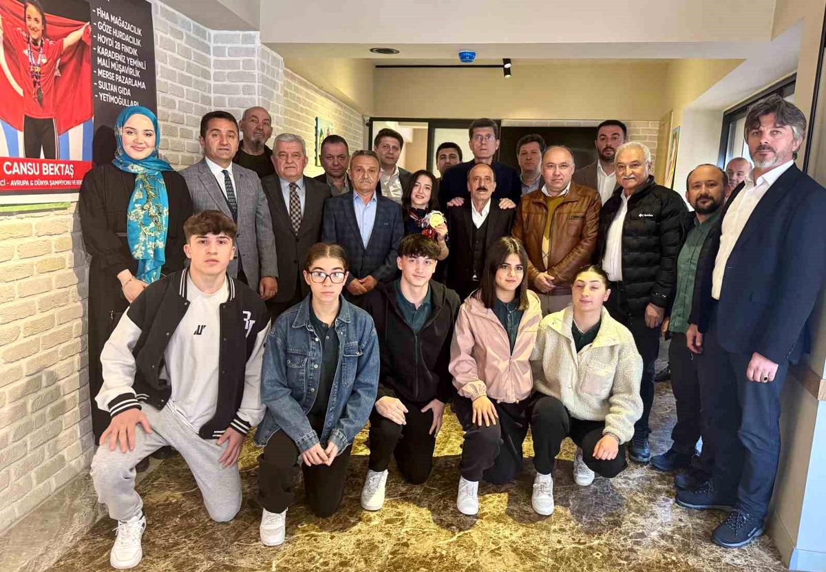 Cansu Bektaş, Giresun'da Altınla Ödüllendirildi