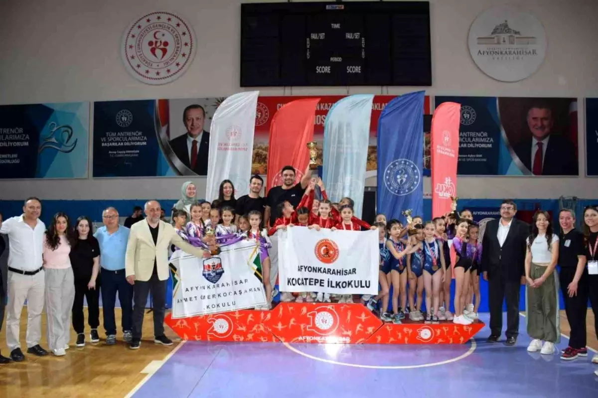Afyonkarahisar'da Okul Sporları Cimnastik Müsabakaları Tamamlandı