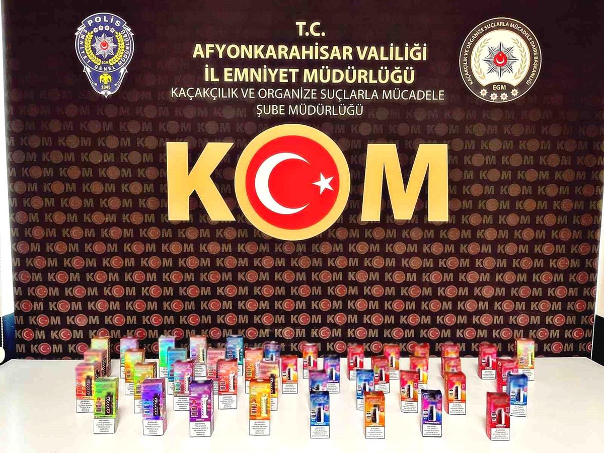Afyonkarahisar'da Polis Kaçak Elektronik Sigara Operasyonu Düzenledi