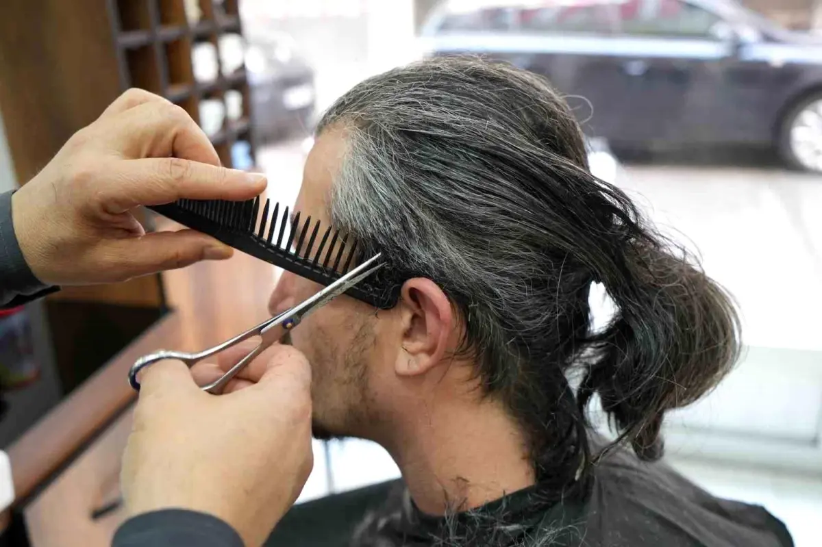 Samsun'da Berber Fiyatları 500 TL'ye Çıktı