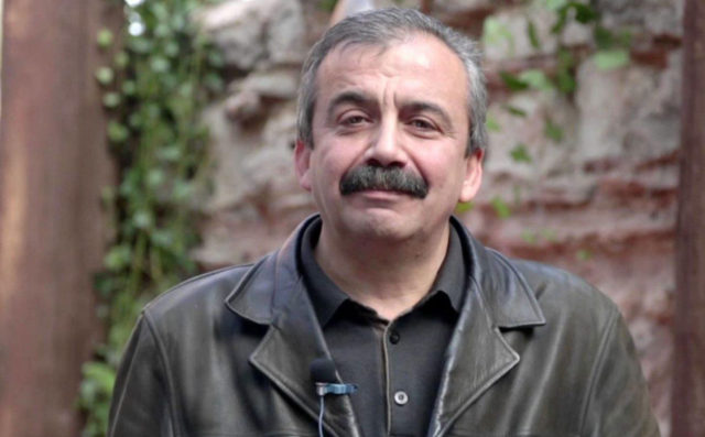 Sırrı Süreyya Önder sağlık durumu ne? SON DAKİKA