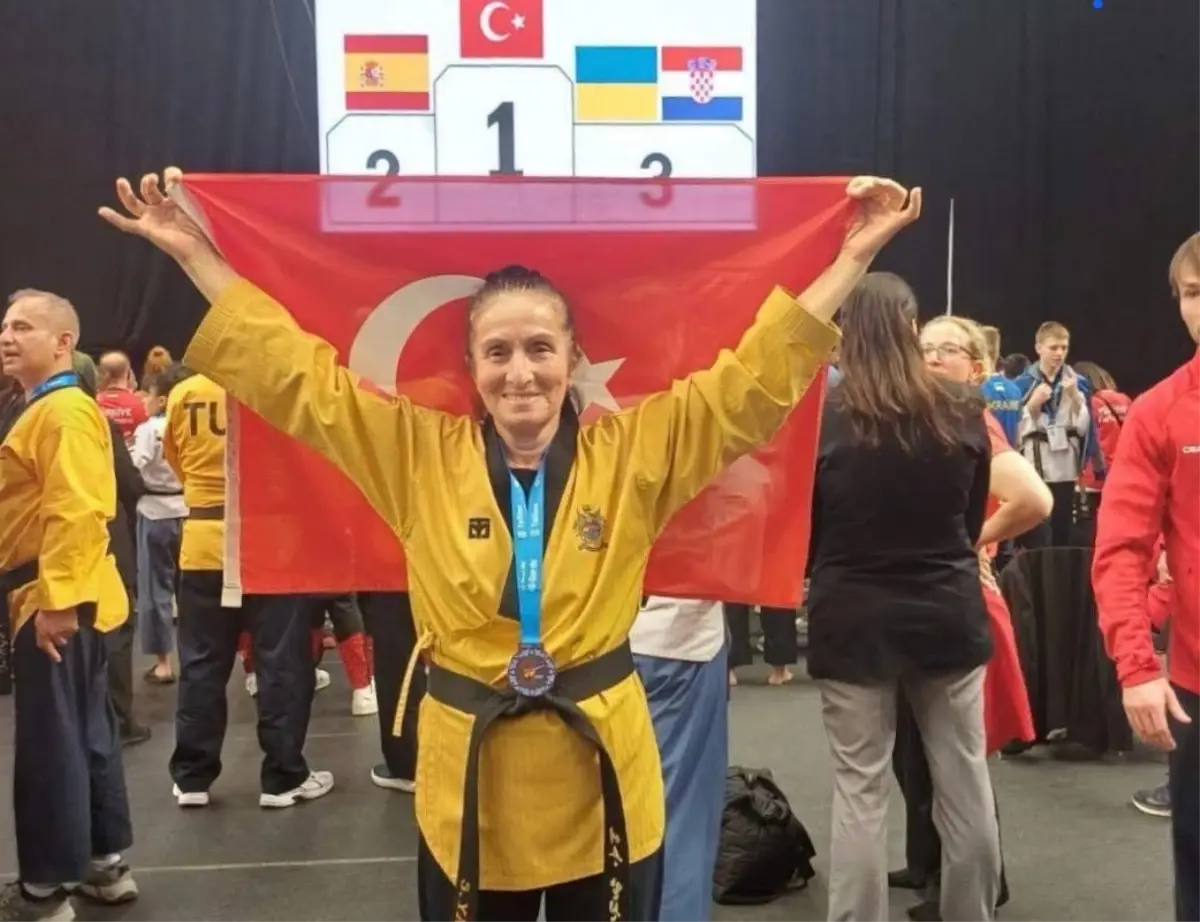 74 Yaşındaki 'Süper Babaanne' Avrupa Tekvando Şampiyonası'nda Bronz Madalya Kazandı